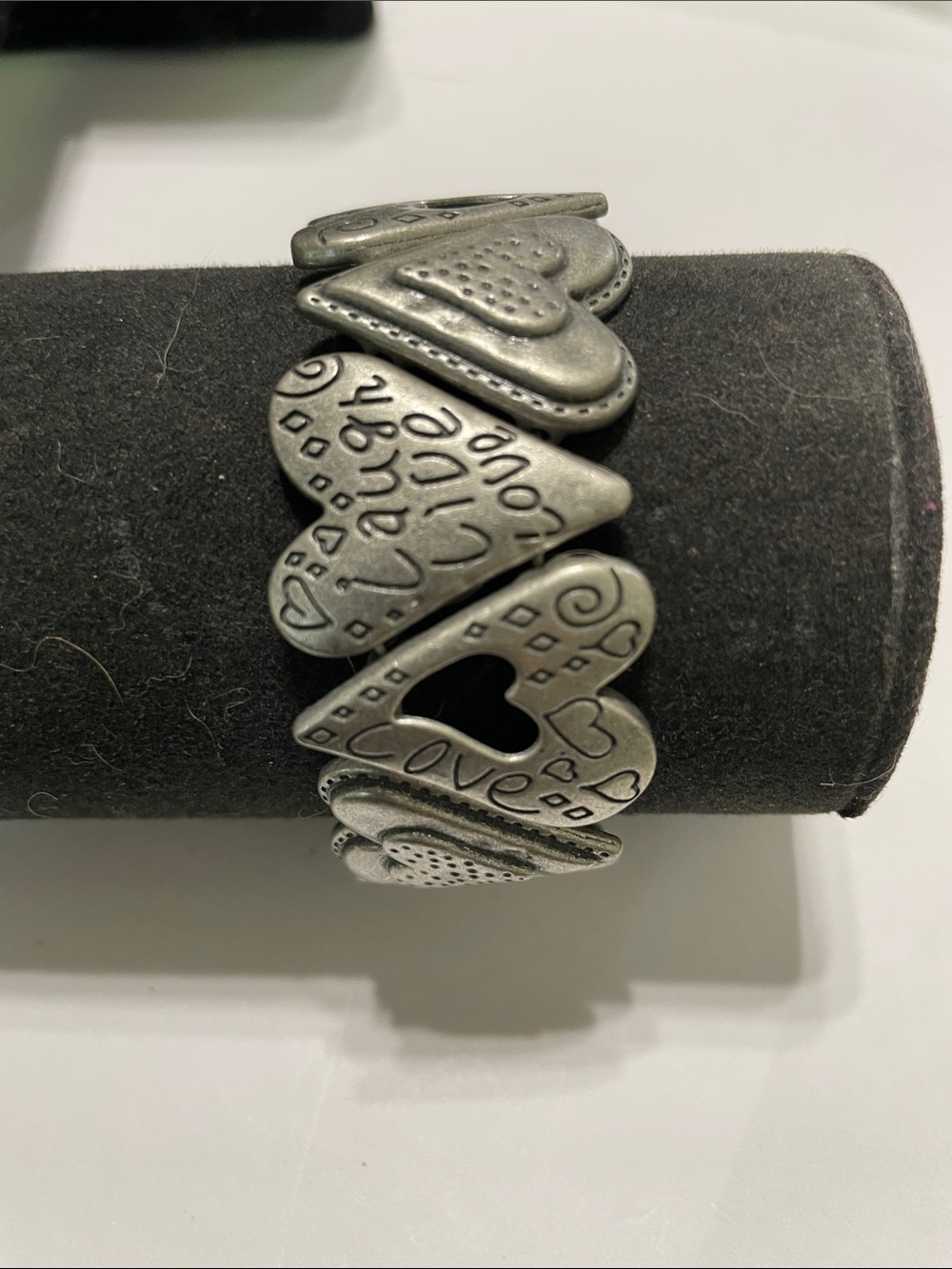 Heart Link Stretch Bracelet - Silver Tone.  Hearts